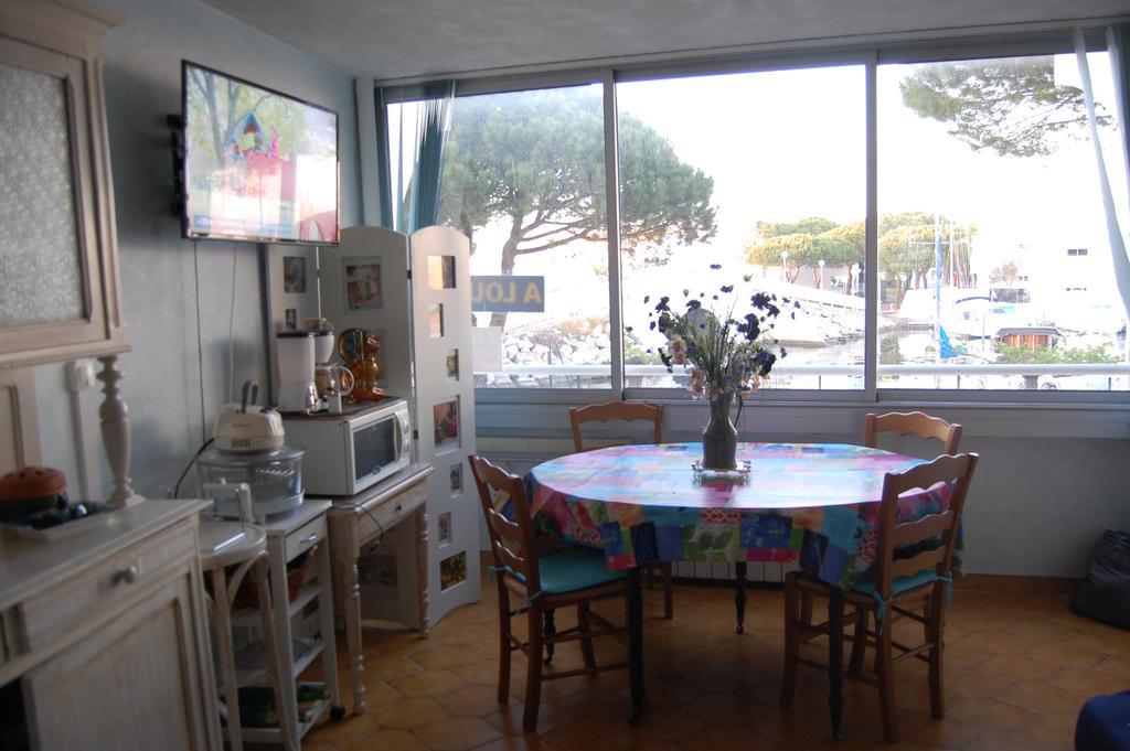 Les Caravelles Apartment เลอ โกร-ดู-รัว ภายนอก รูปภาพ